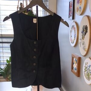 GAP Black Sleeveless Buttoned Vest